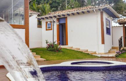 Flat com Piscina no Centro de Tiradentes - Foto 1