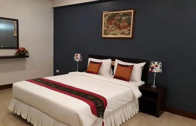 B9 Airport Resident - Photo 14