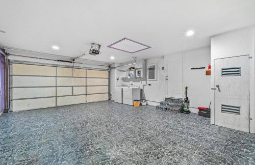 35674 - Newark Family-Friendly 4BR 3BA Retreat - Foto 32