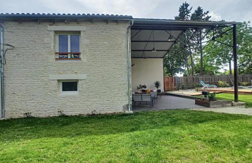 Gîte La Lézardière avec piscine chauffée privative 30 minutes de la Rochelle - Photo 9