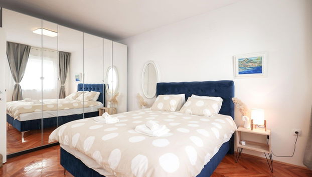 Modern Apartment With Terrace Near old Town - Foto 3, Habitación