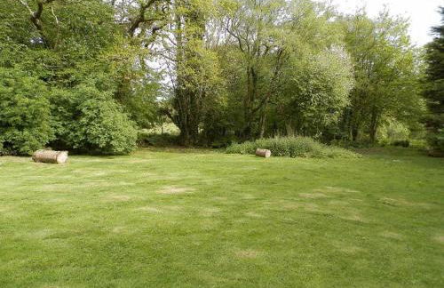 Converted Granary on a rural small holding - Photo 17