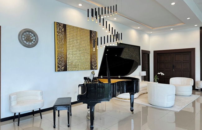 Huge Pool Villa with Private Lake - Foto 28