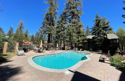 Seasons Four 152 - Photo 52