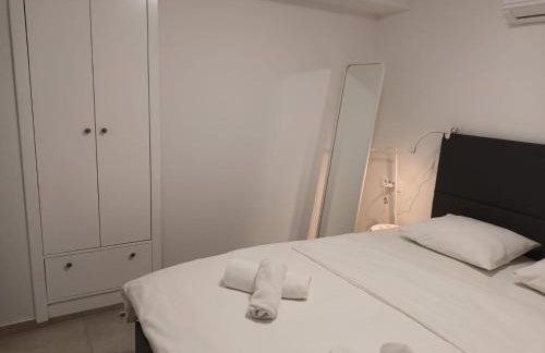 Beachfront House Ivana with Pool - renovated 2025 - Foto 16