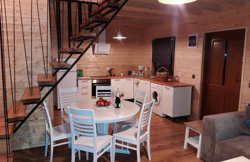 Drewniane domki z prywatnym jacuzzi i widokiem na Góry - Klimatyczny Kompleks w Górach Izerskich #Widogruszka - Photo 35