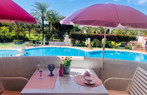 Estudio con terraza en Marbella - Photo 1