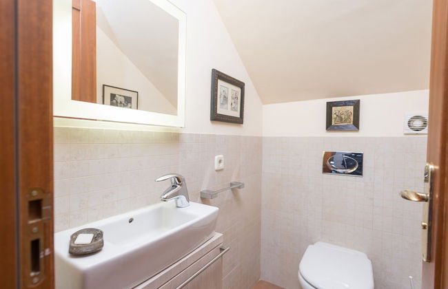 Rafal Pai in Art With 6 Bedrooms and 6 Bathrooms - Photo 28