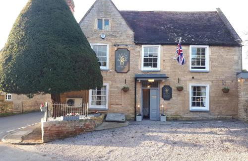 Beautiful Cotswold Farmhouse with Hot tub - Foto 30