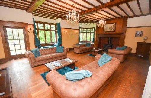 The Sheriff House - Beautiful large property in Wroxham, perfect for family holidays - Photo 3