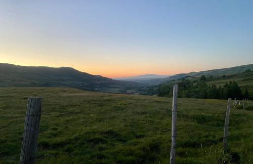 Peaceful and comfortable gite with valley view - Photo 12