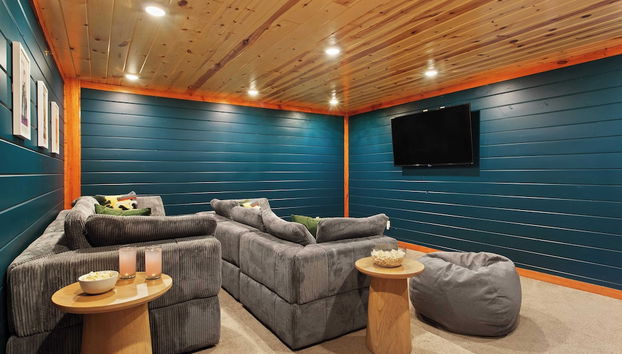 Smoky Ridge by Avantstay Renovated Cabin w/ Indoor Pool Game Room + Theater - Foto 4, Interior