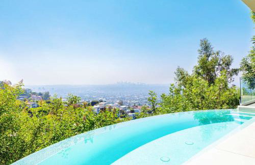 Hillside 4B Villa w Infinity Pool City Views - Foto 1