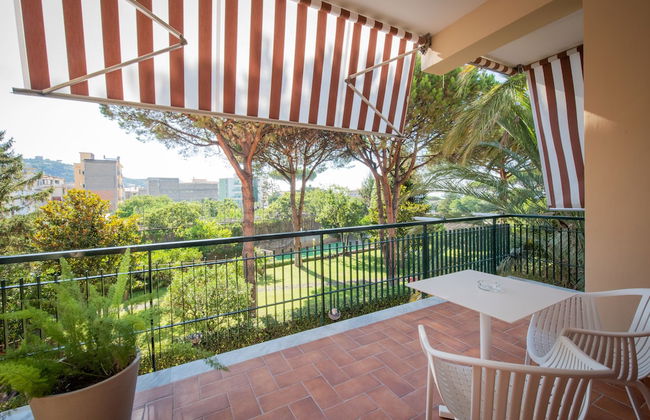 Diamond Suite - Photo 28