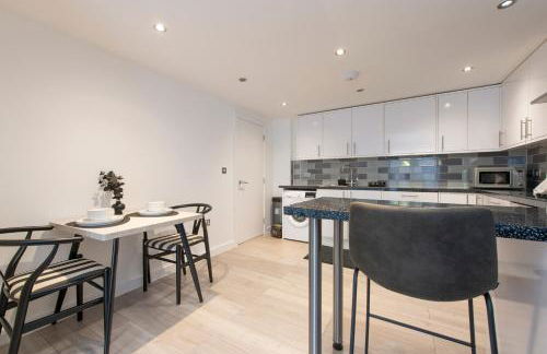 Stylish Luxe Apartment in Crayford - Foto 43