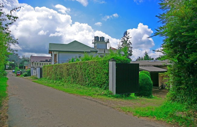 Hillsborough Cottage Nuwara Eliya - Photo 26