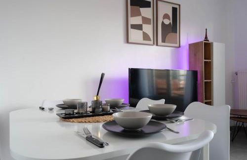 L'Excellent - Grand Cinema - Grand Marché - Netflix - Foto 26