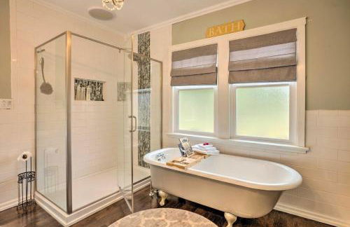 The Old McCullough Home with Rooftop Deck, View - Foto 13