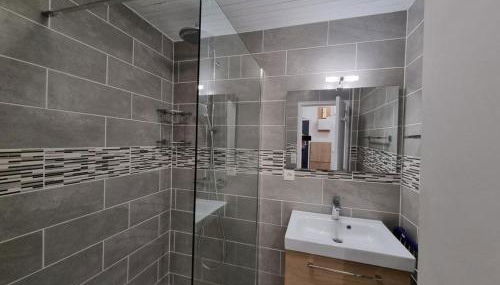 Appartement 6 personnes avec Parking Couvert - 1 chambre - 4 lits - Netflix & wifi haut débit - Foto 4