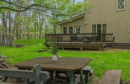 Mountain Hideout by Avantstay Game Room + Deck - Foto 110