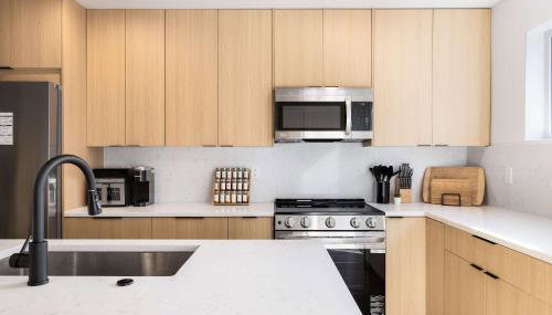 2025 Modern 2BR Home Near Sea-Tac & Boeing - Foto 3