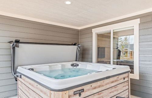 Elk Grove Getaway - Photo 33