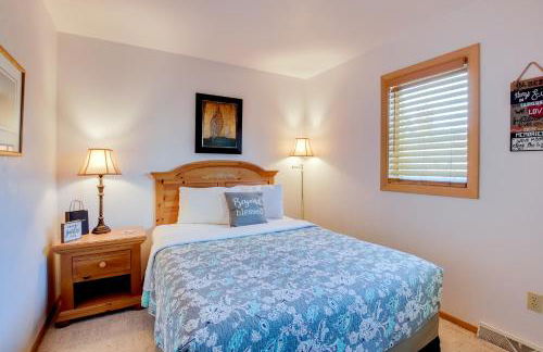 Door County Getaway - Walk to State Park! - Foto 17