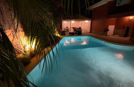 Studio with Private Swimming Pool and Garden - Foto 17