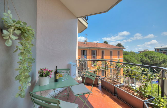 Modern Apartment in Arona - Foto 1