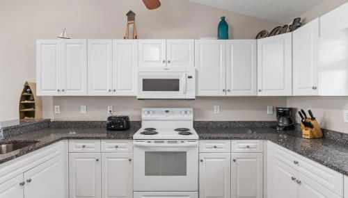 Renegade - Oceanfront and Allows Pets! - Photo 5