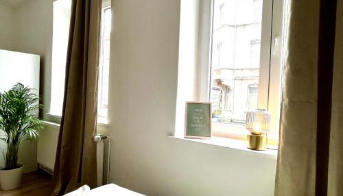 Design Apartment - Parking - Kingsize-Bett - 2x Bad - Zentrum - Foto 4