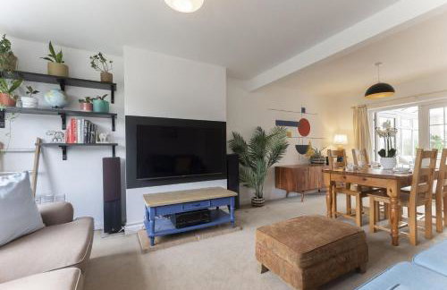 Charming 2-Bed Home in Stonehouse - Foto 5