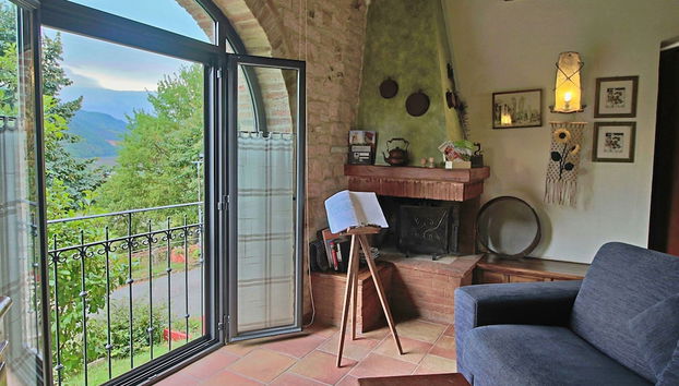 Large Holiday Home in Cagli With Pool - Foto 2, Imagen principal