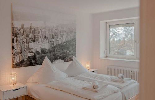 Apartment mit Küche, Arbeitsplatz und XXL Sofa - Foto 1