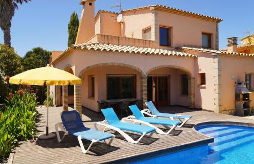 Superb villa near sandy beach Sant Pere Pescador, Amfora 64 - Foto 1