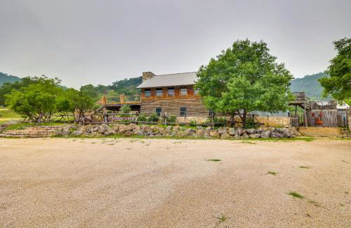 Rural Texas Villa with Hot Tub - Horses Welcome! - Foto 45