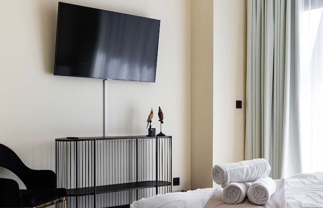 GLOBALSTAY. J One Tower Apartments - Photo 25