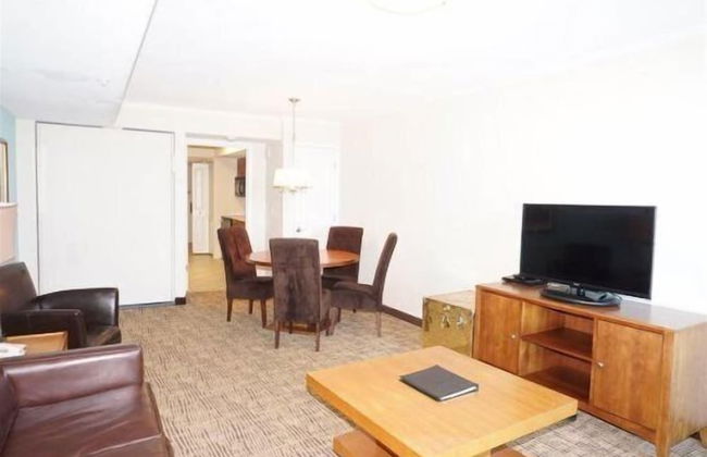 Towers On The Grove Condo - Foto 9