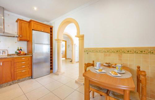 Villa Almendros - PlusHolidays - Photo 22