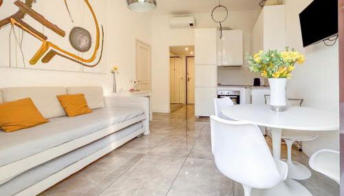 Casa Alberto da Giussano, elegante bilocale in centro con balcone sul parco - Foto 5