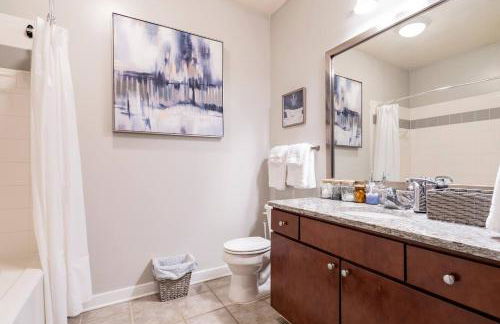 Midtown Escape Inman Park near Mercedes-Benz stadium- Free Parking - Foto 39