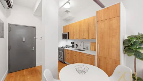 Beautifully Renovated Studio in Prime Manhattan - Foto 3, stove