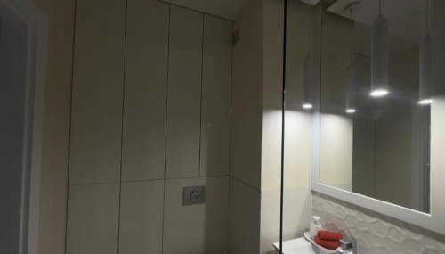 Bluemoon - Foto 2, Shower