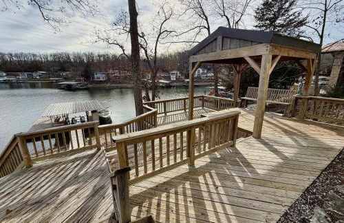 Fox's Den Your Lakefront Escape with Dock and Stunning Views - Foto 3