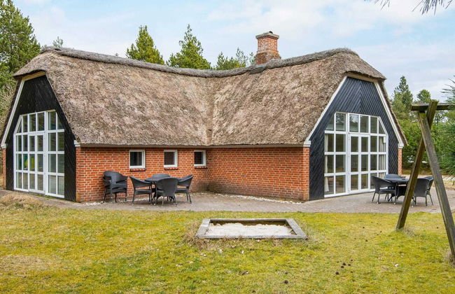 10 Person Holiday Home in Norre Nebel - Foto 31