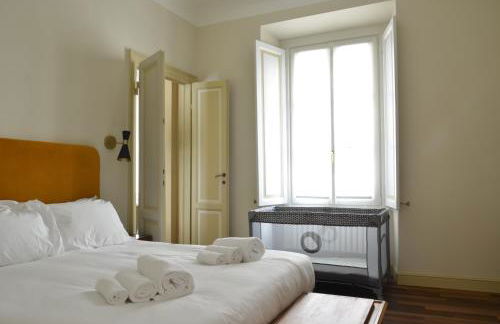 Elegant historic residence on a tree-lined avenue near Cadorna Station - Photo 14