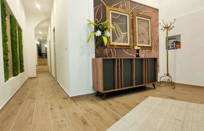 San Giovanni Suite Central - Photo 2