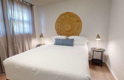 Hazel's Hideaway apt in walkable historic area - Foto 19