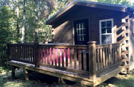 Romantic Log Cabin Accommodation with Private Jacuzzi near Huntington, West Virginia - Foto 7
