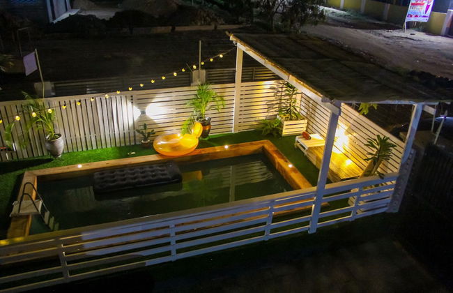 EmpireLux Middle Floor - Photo 17